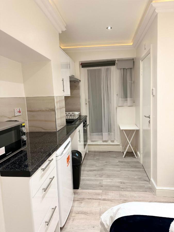 London Charm - Stylish Studio In Kensington Exterior photo